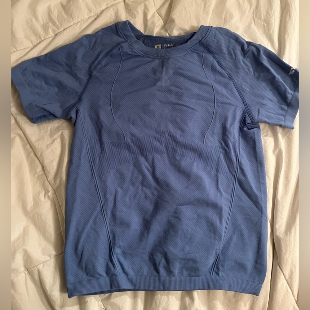 blue dri fit top medium